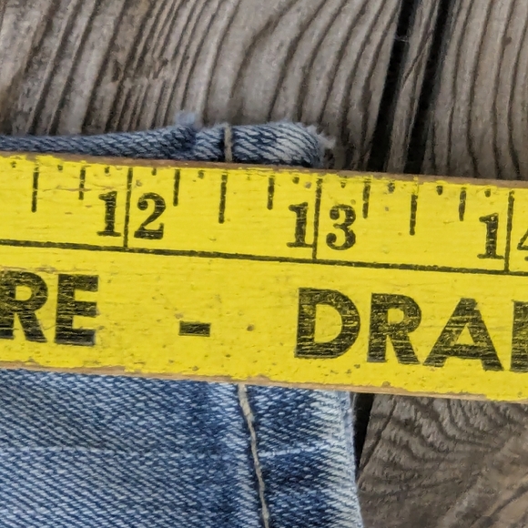 BKE Size 28 Faded Vibe Bermuda Jean Shorts - Picture 10 of 11